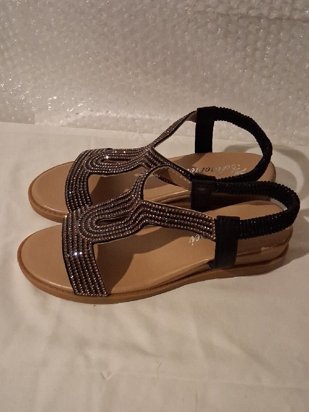 Gorgeous Jiaomei Womens size 6 Rhinestone Embellished T Strap Slingback Sandals - Picture 3 of 11